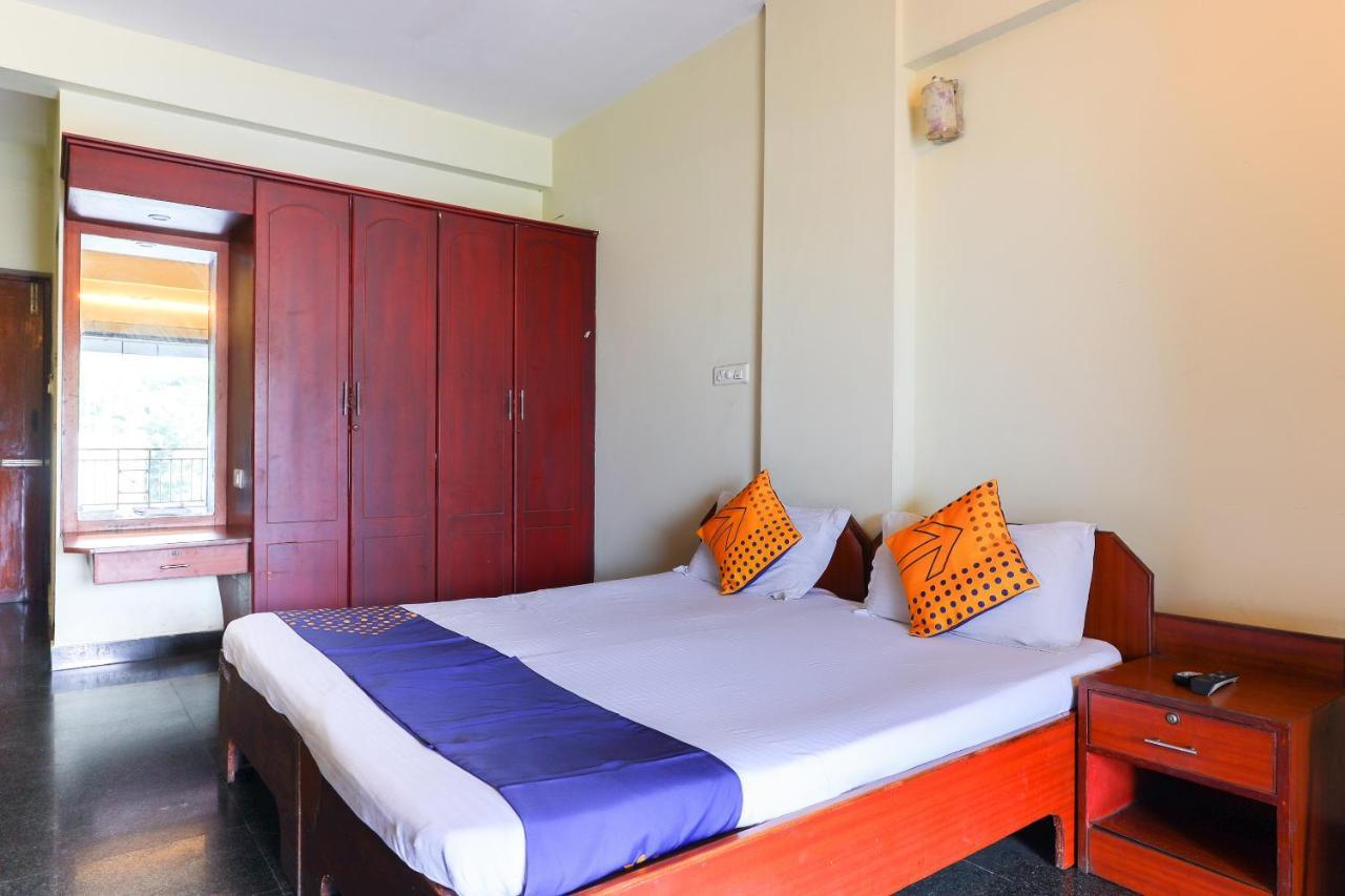 Spot On 64230 Killi Tourist Home Thiruvananthapuram Exterior foto